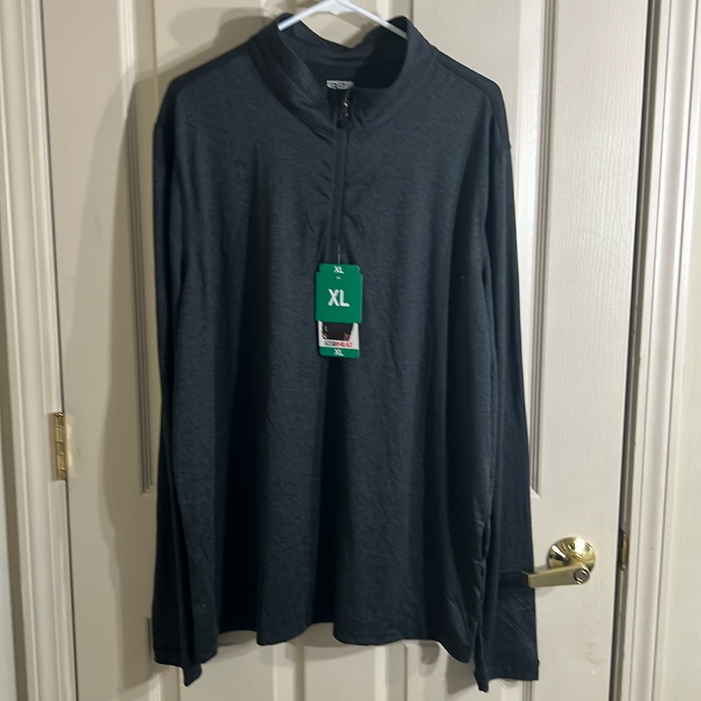 32 Heat Men’s long sleeve top New with Tags XL